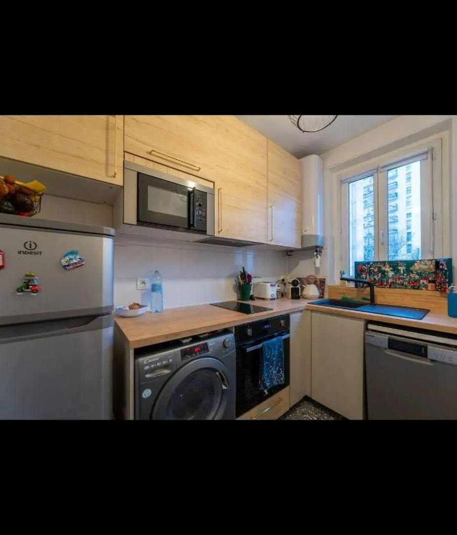 Apartment Appartement Parisien