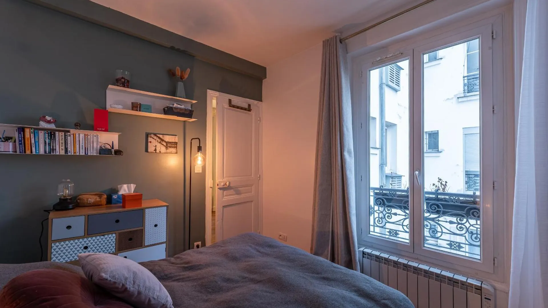 Appartement Parisien 0*, Paris France